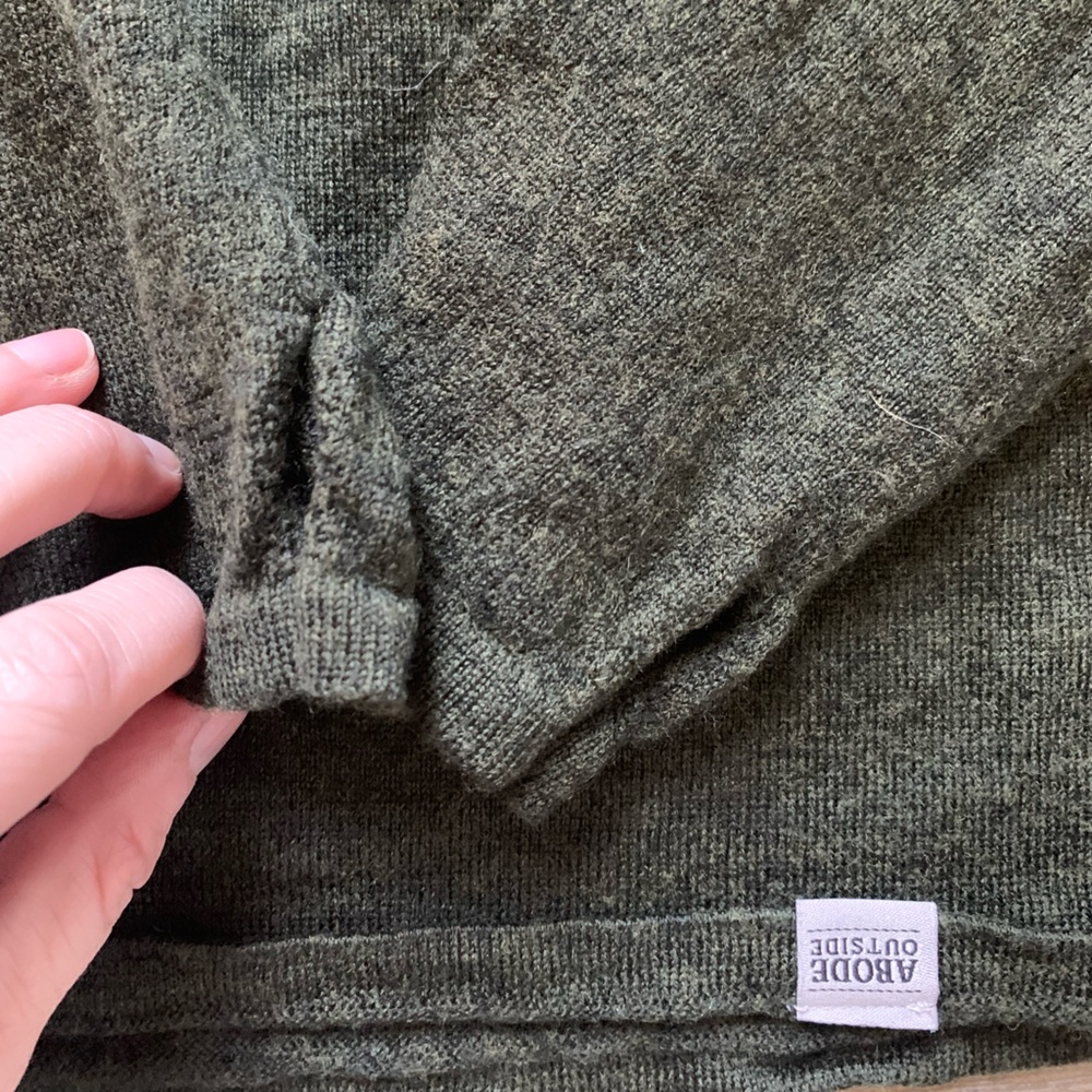 Abode Outside Campfire 100% Merino Wool Quarter Zip Forest Green L View 3